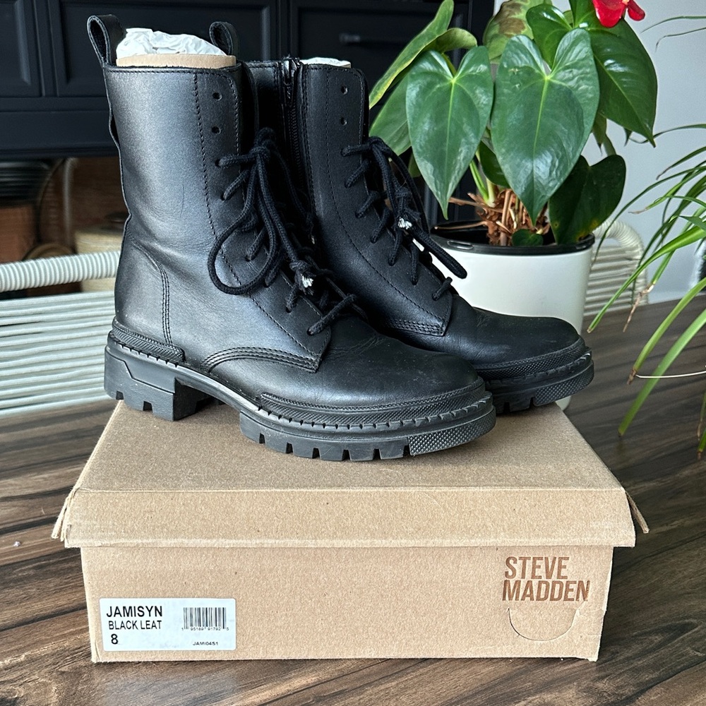 Steve Madden Black Lace-Up Ankle Boots